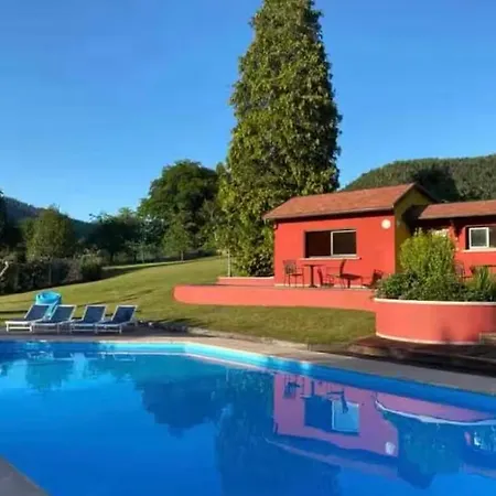 Dependance Privee Avec Et Piscine * Allarmont