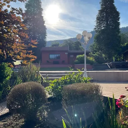 Dependance Privee Avec Et Piscine Ferienpark Allarmont